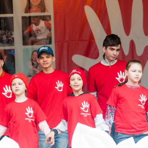 Томичи помогли почти 120 семьям на марафоне "Обыкновенного чуда"