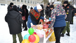 Первая благотворительная ярмарка в Северском кадетском корпусе